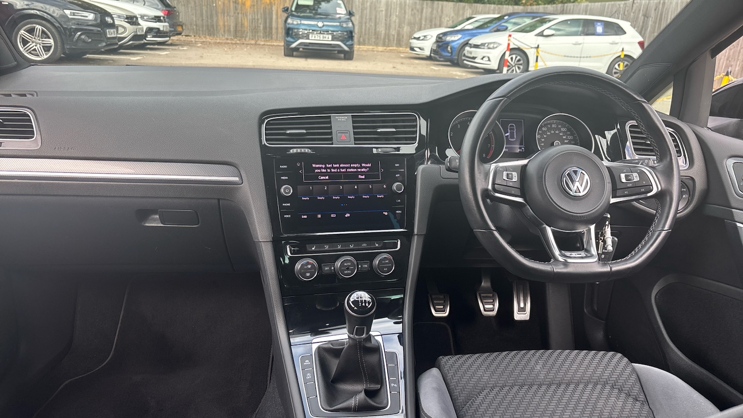 Used Volkswagen Golf 2020 for sale - 76780035: Photo 15