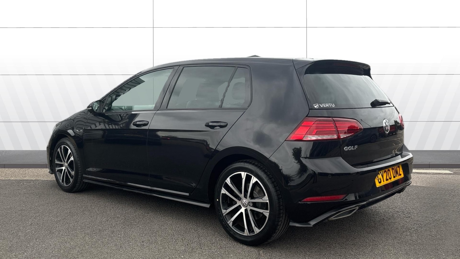 Used Volkswagen Golf 2020 for sale - 76780035: Photo 2