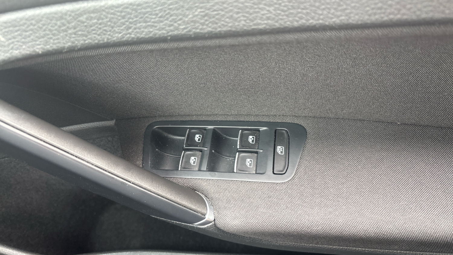 Used Volkswagen Golf 2020 for sale - 76780035: Photo 25