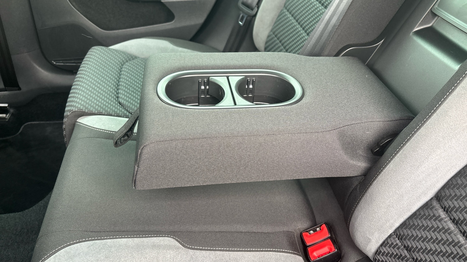 Used Volkswagen Golf 2020 for sale - 76780035: Photo 44