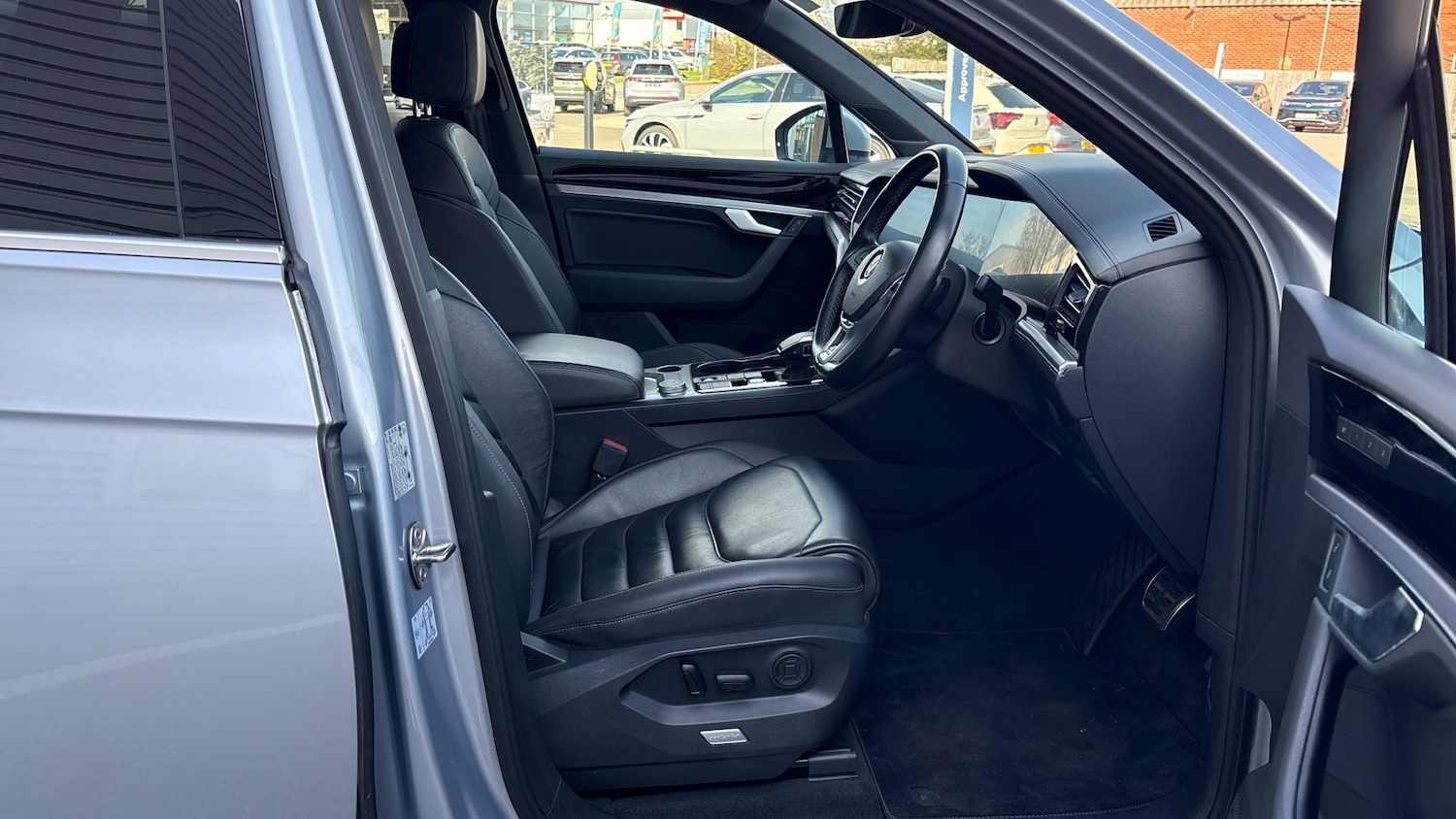 Used Volkswagen Touareg 2019 for sale - 78108135: Photo 15