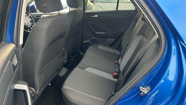 Used Volkswagen T-Roc 2021 for sale - 76064114: Photo 16