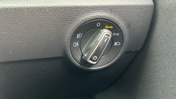 Used Volkswagen T-Roc 2021 for sale - 76064114: Photo 25
