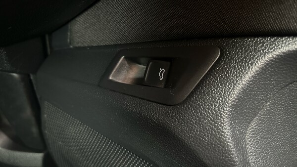 Used Volkswagen T-Roc 2021 for sale - 76064114: Photo 28