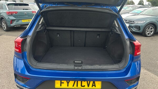 Used Volkswagen T-Roc 2021 for sale - 76064114: Photo 4