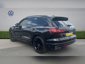 Used Volkswagen Touareg 2023 for sale - 79616736: Photo