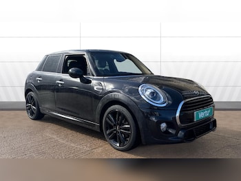 Used MINI Hatch 2019 for sale - 78269917: Photo