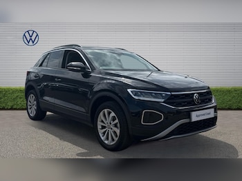 Used Volkswagen T-Roc 2025 for sale - 78667549: Photo