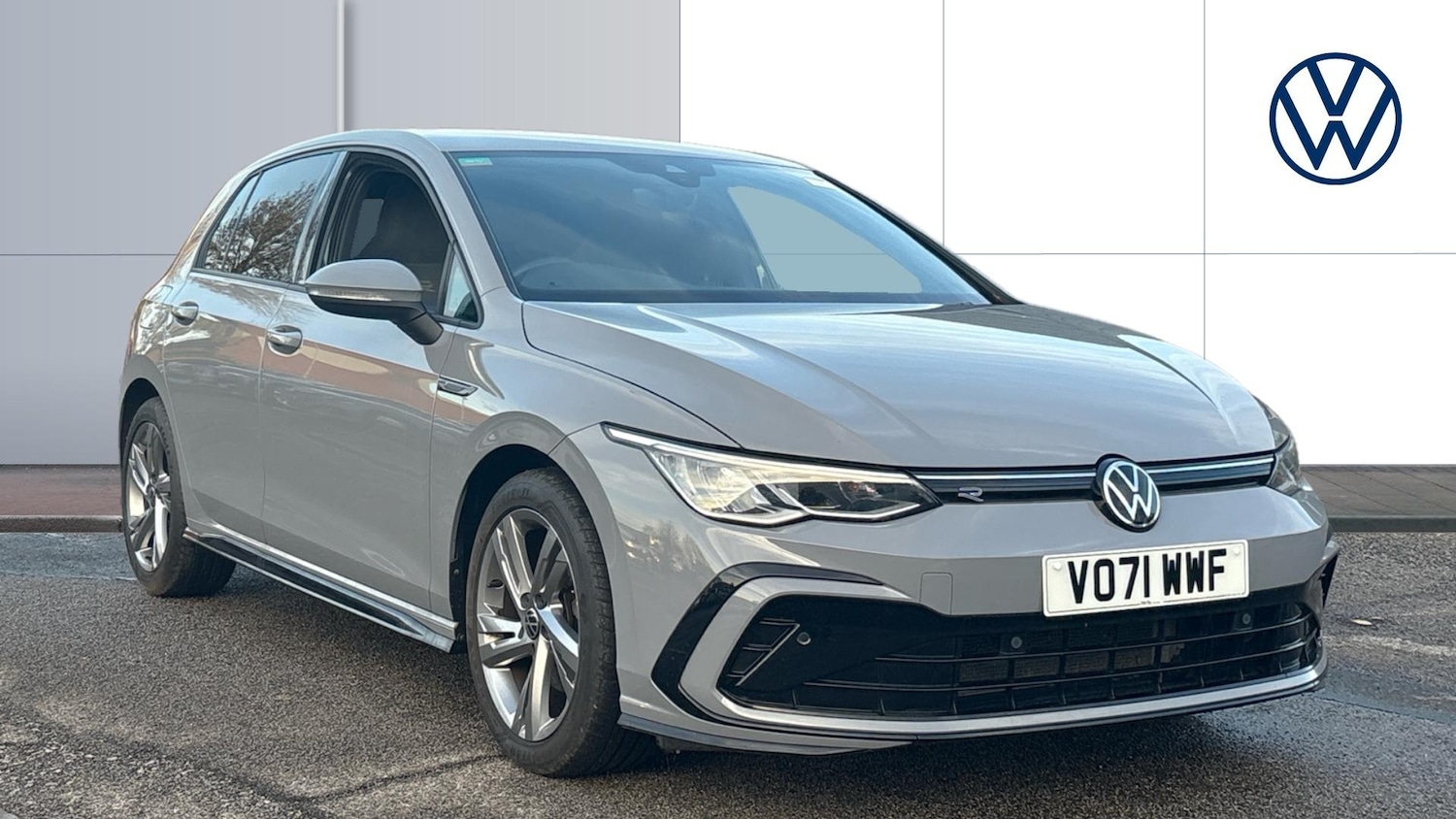 Used Volkswagen Golf 2021 for sale - 76694143: Photo 1