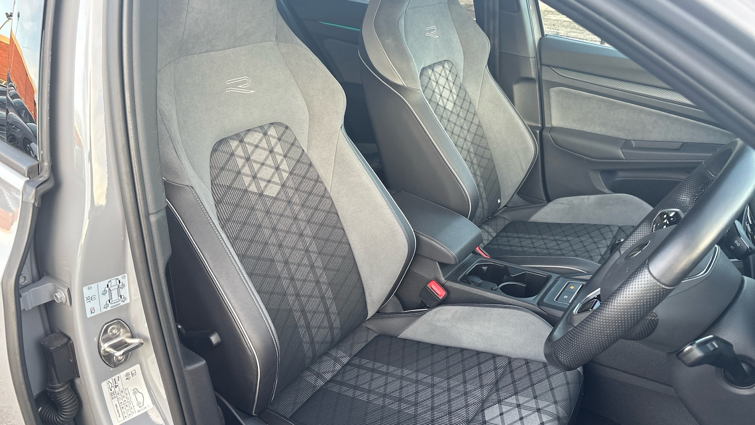 Used Volkswagen Golf 2021 for sale - 76694143: Photo 42