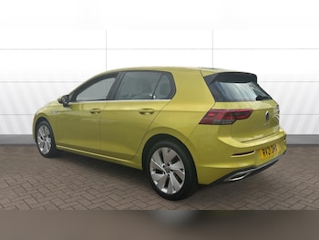 Used Volkswagen Golf 2021 for sale - 76467910: Photo