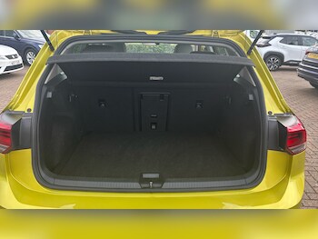 Used Volkswagen Golf 2021 for sale - 76467910: Photo