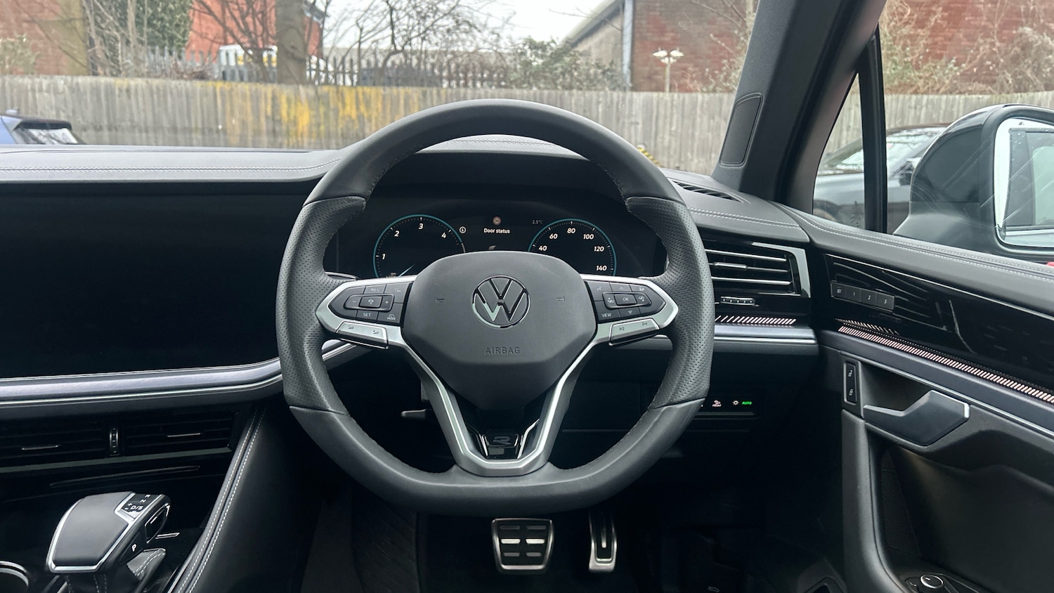 Used Volkswagen Touareg 2025 for sale - 77431558: Photo 10