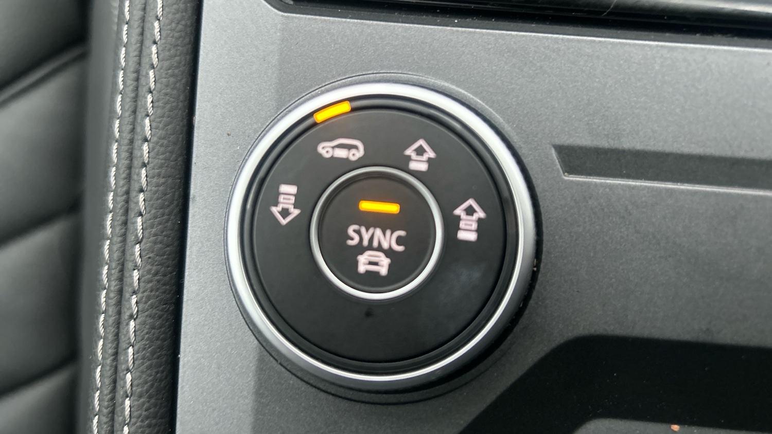 Used Volkswagen Touareg 2025 for sale - 77431558: Photo 24