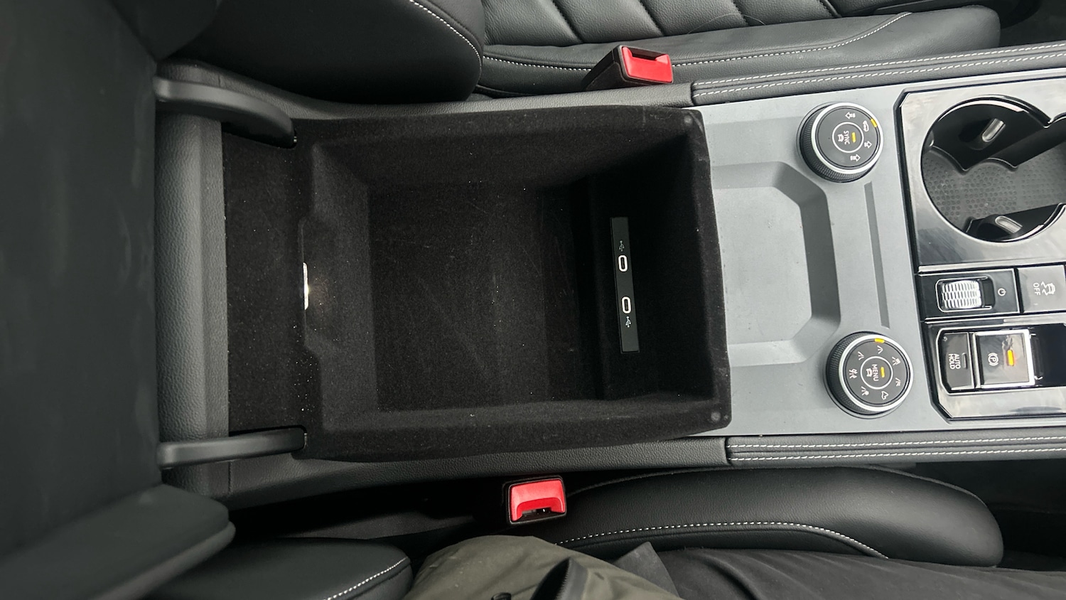 Used Volkswagen Touareg 2025 for sale - 77431558: Photo 27