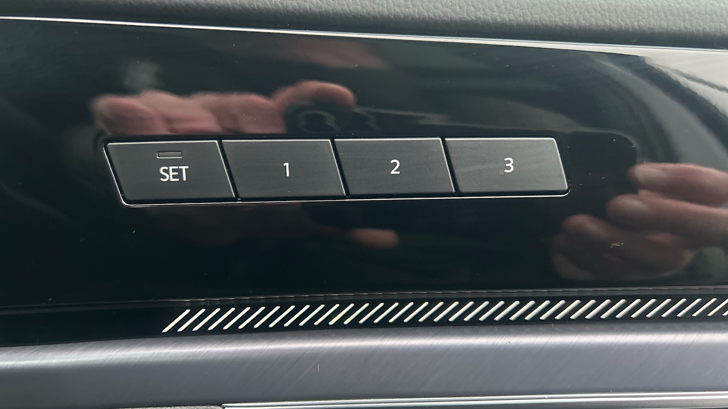 Used Volkswagen Touareg 2025 for sale - 77431558: Photo 31