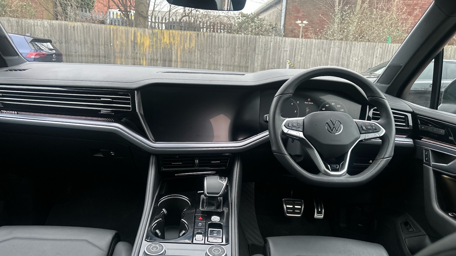 Used Volkswagen Touareg 2025 for sale - 77431558: Photo 9