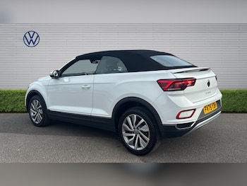 Used Volkswagen T-Roc 2025 for sale - 78108132: Photo