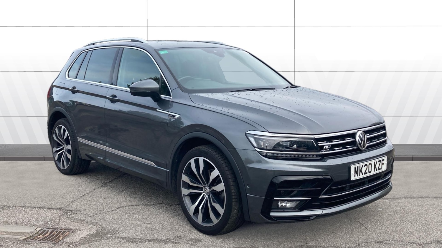 Used Volkswagen Tiguan 2020 for sale - 76379215: Photo 1
