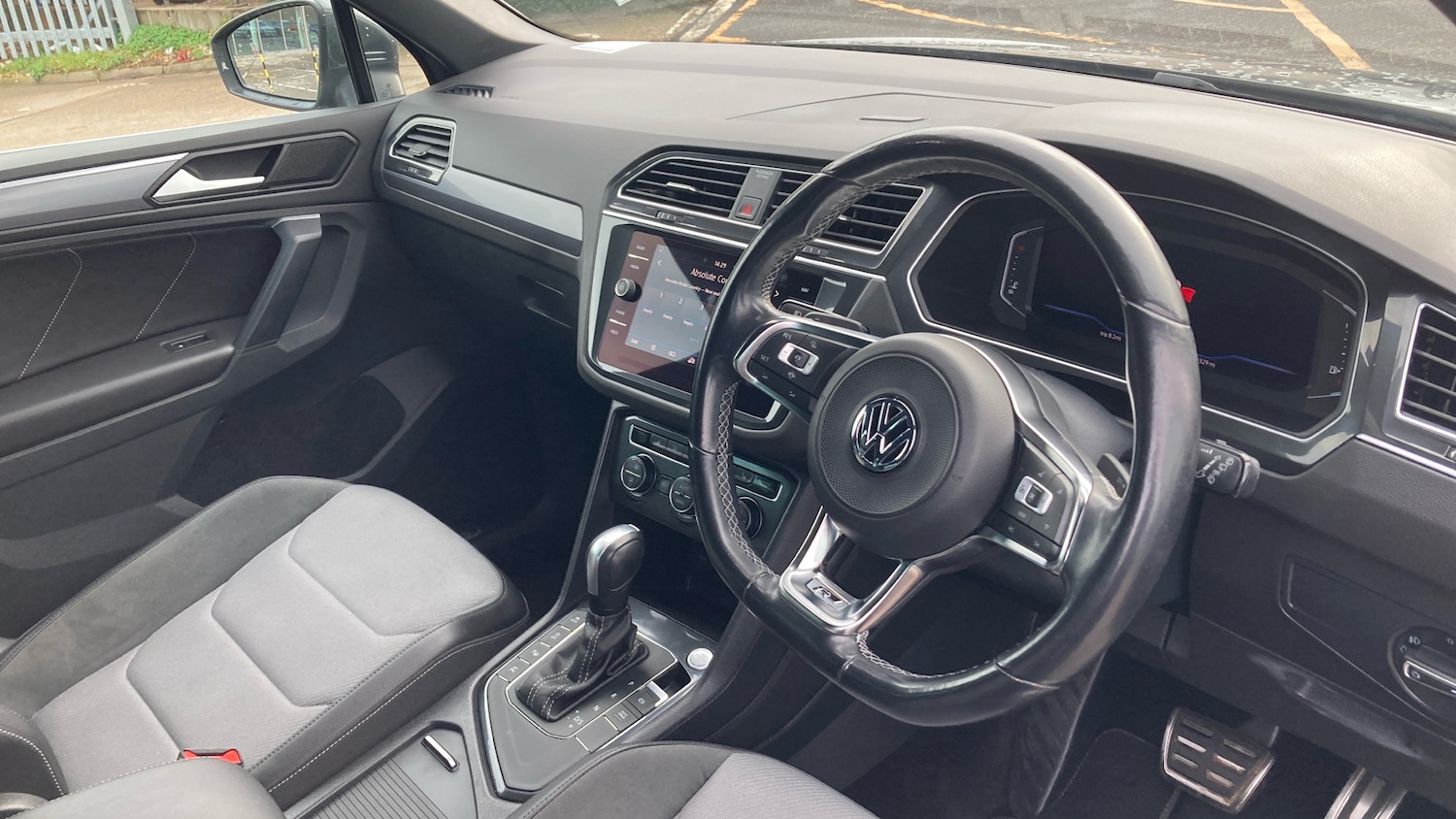 Used Volkswagen Tiguan 2020 for sale - 76379215: Photo 11