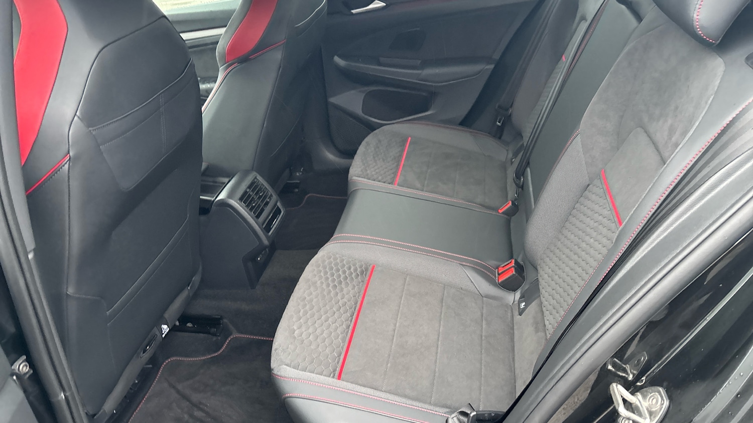 Used Volkswagen Golf 2025 for sale - 77575539: Photo 16