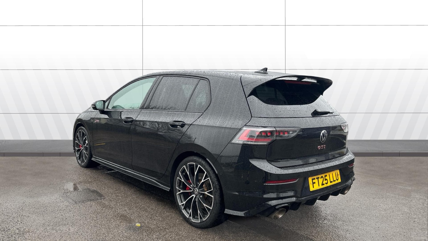 Used Volkswagen Golf 2025 for sale - 77575539: Photo 2