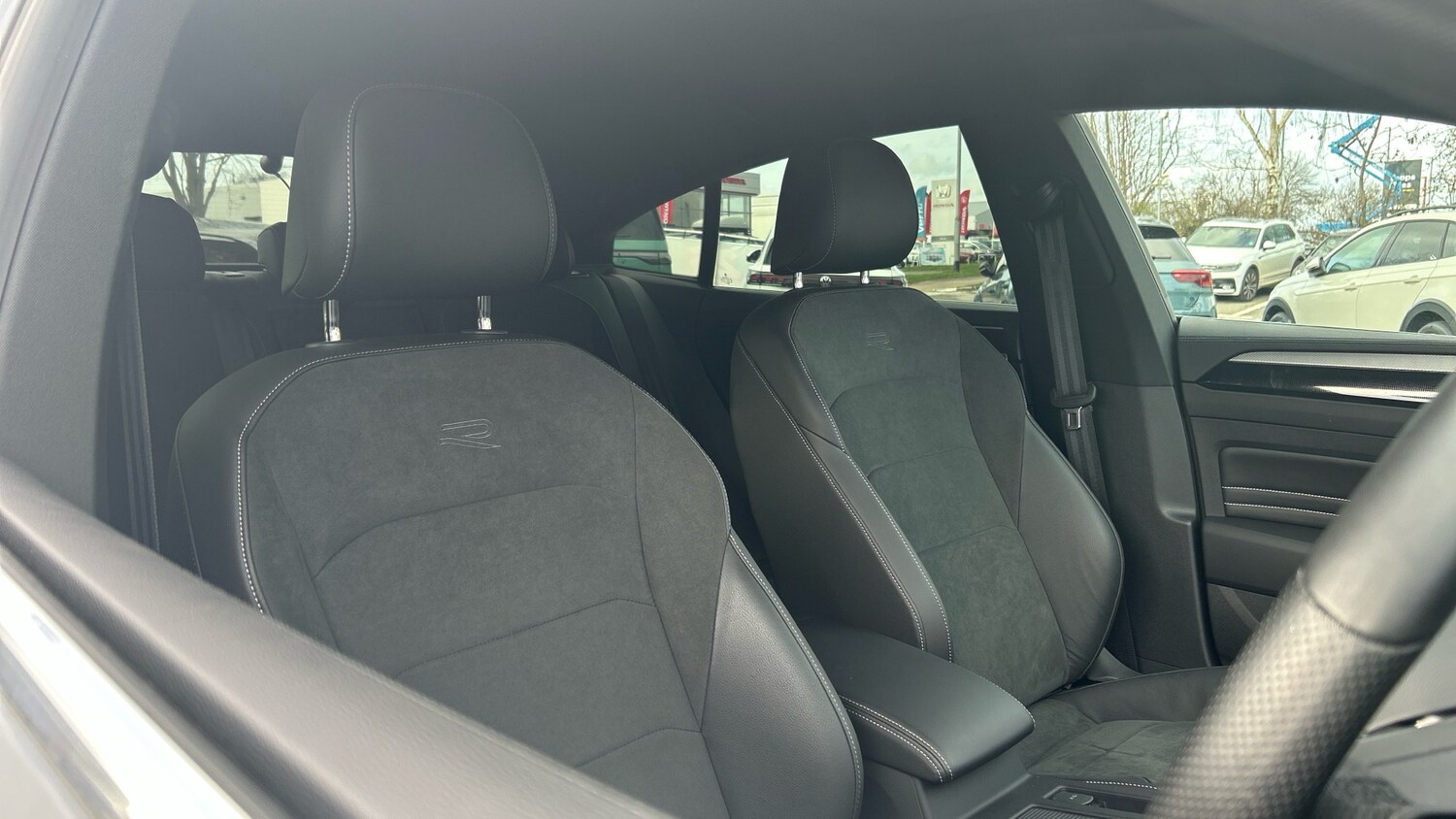 Used Volkswagen Arteon 2024 for sale - 77830466: Photo 25