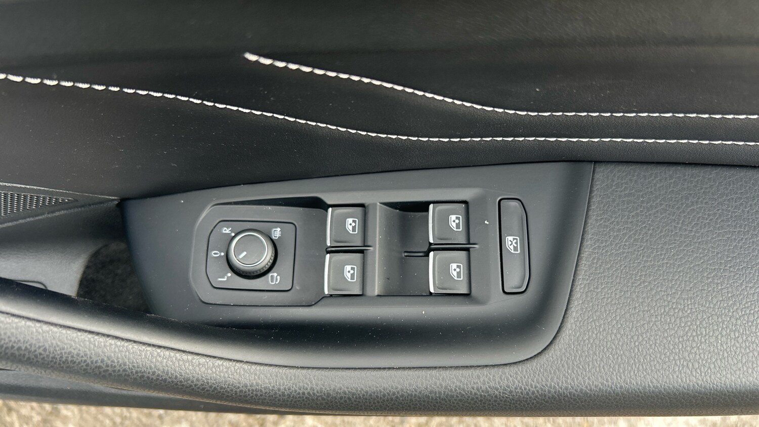 Used Volkswagen Arteon 2024 for sale - 77830466: Photo 26