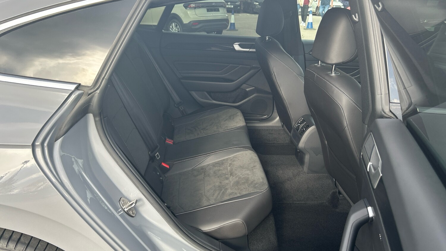 Used Volkswagen Arteon 2024 for sale - 77830466: Photo 35