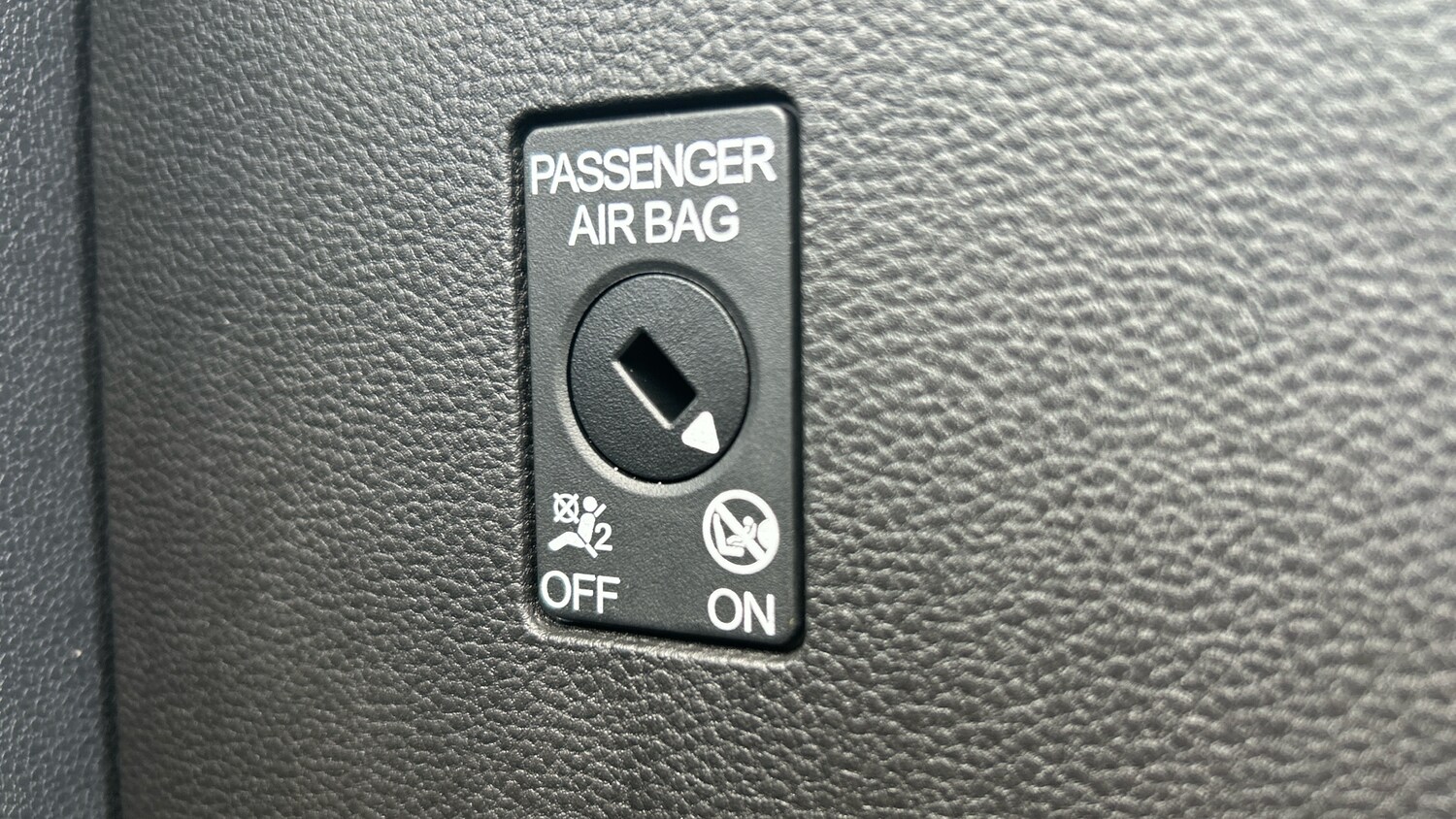 Used Volkswagen Arteon 2024 for sale - 77830466: Photo 41