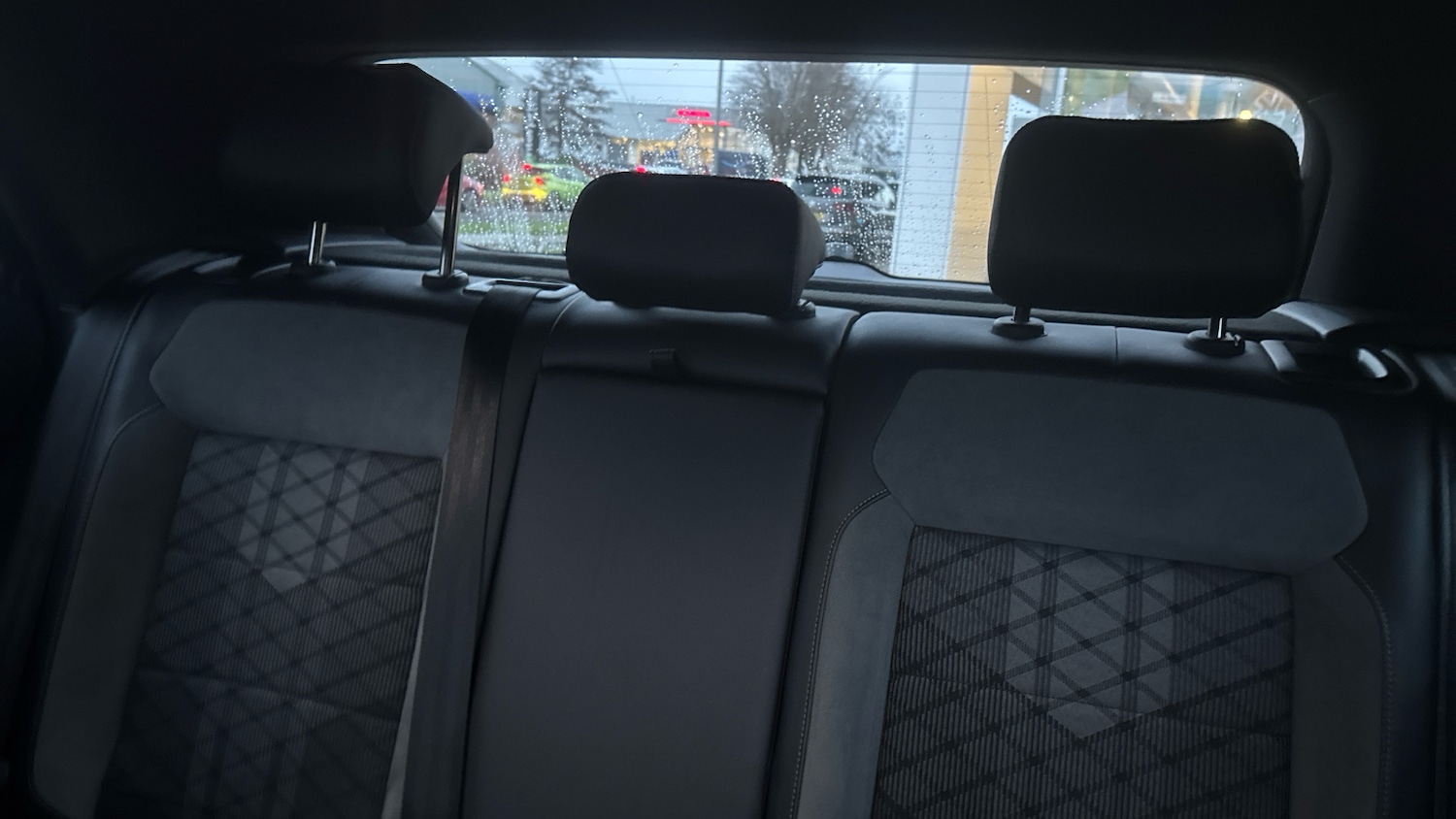 Used Volkswagen T-Roc 2022 for sale - 76894371: Photo 15