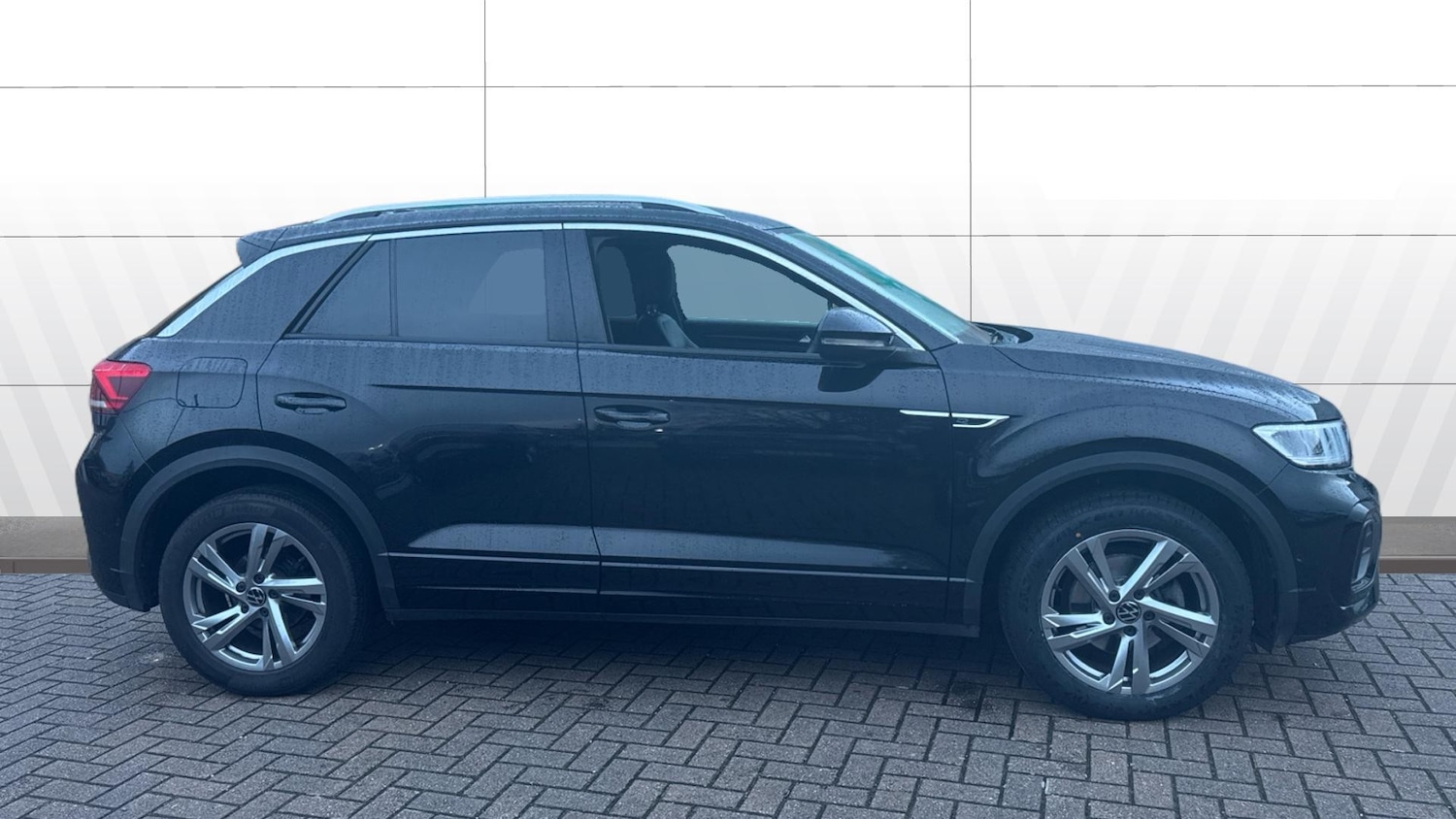 Used Volkswagen T-Roc 2022 for sale - 76894371: Photo 5