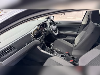 Used Volkswagen Polo 2022 for sale - 78641164: Photo