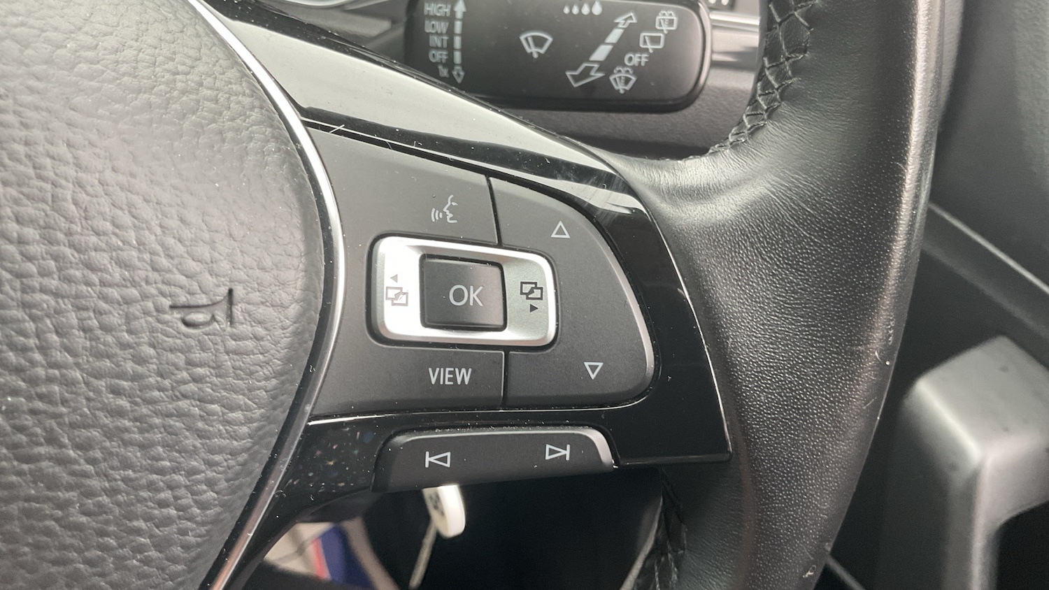 Used Volkswagen T-Roc 2019 for sale - 76366843: Photo 18