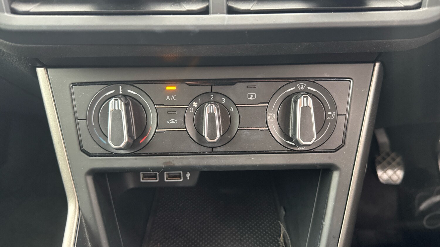 Used Volkswagen Polo 2020 for sale - 76224852: Photo 33