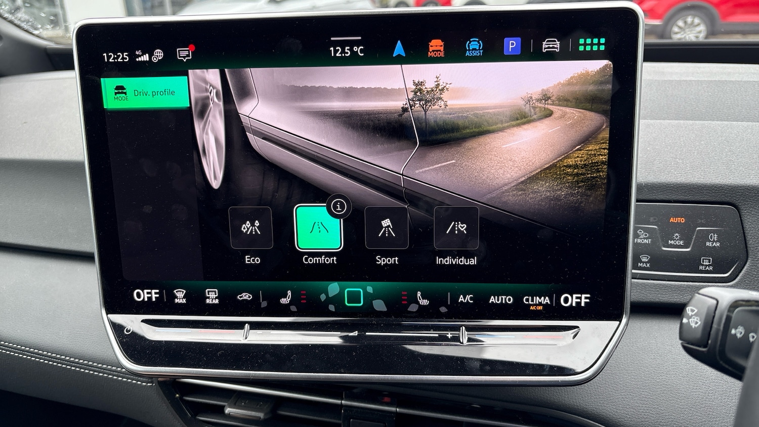 Used Volkswagen ID.3 2025 for sale - 76507232: Photo 32