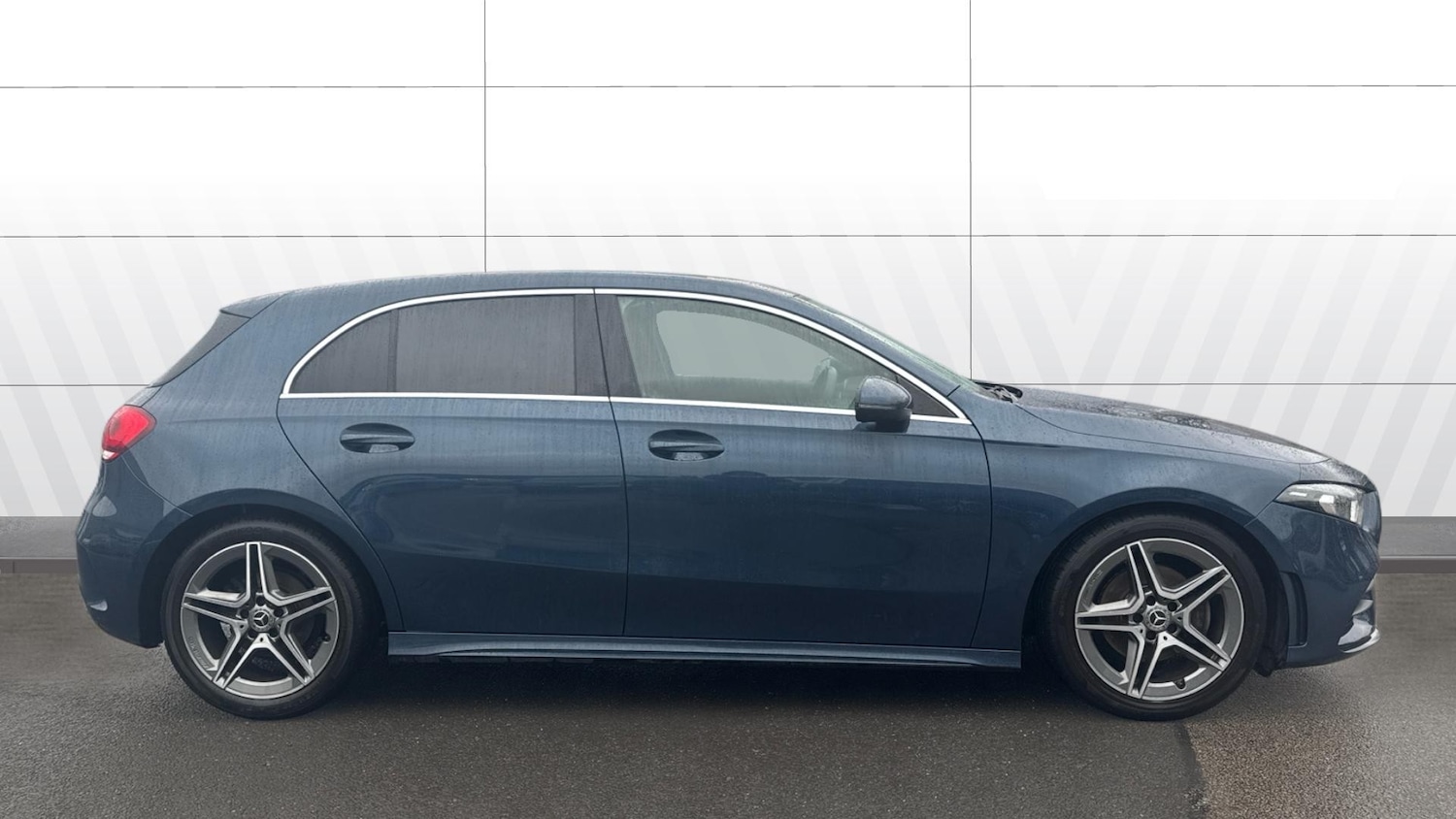 Used Mercedes-Benz A-Class 2019 for sale - 77619724: Photo 5