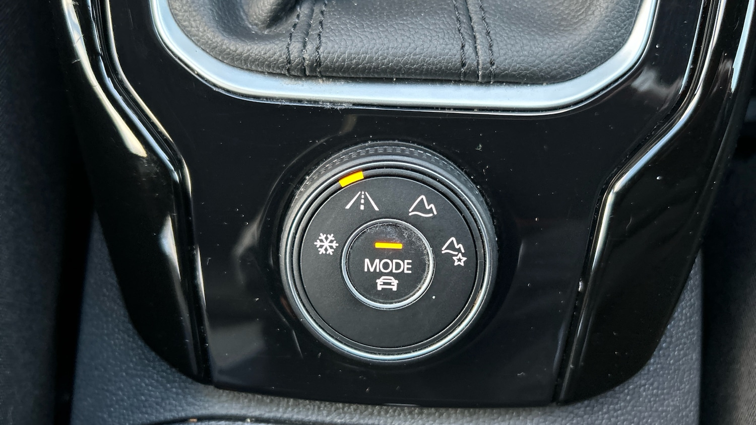 Used Volkswagen T-Roc 2023 for sale - 76504866: Photo 32