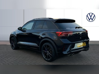 Used Volkswagen T-Roc 2023 for sale - 76504866: Photo