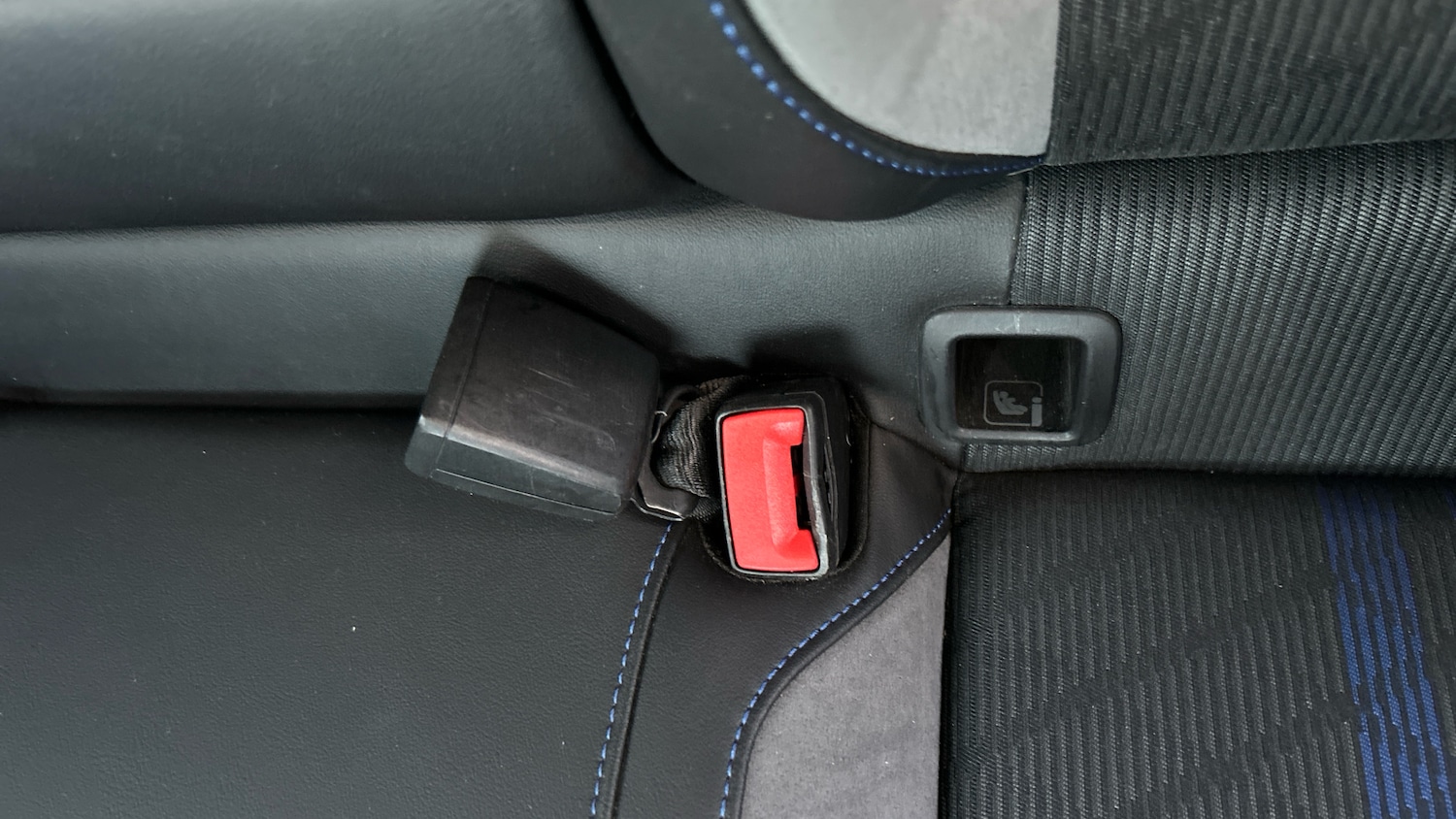 Used Volkswagen T-Roc 2023 for sale - 76504866: Photo 41