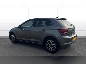 Used Volkswagen Polo 2021 for sale - 76046921: Photo 2