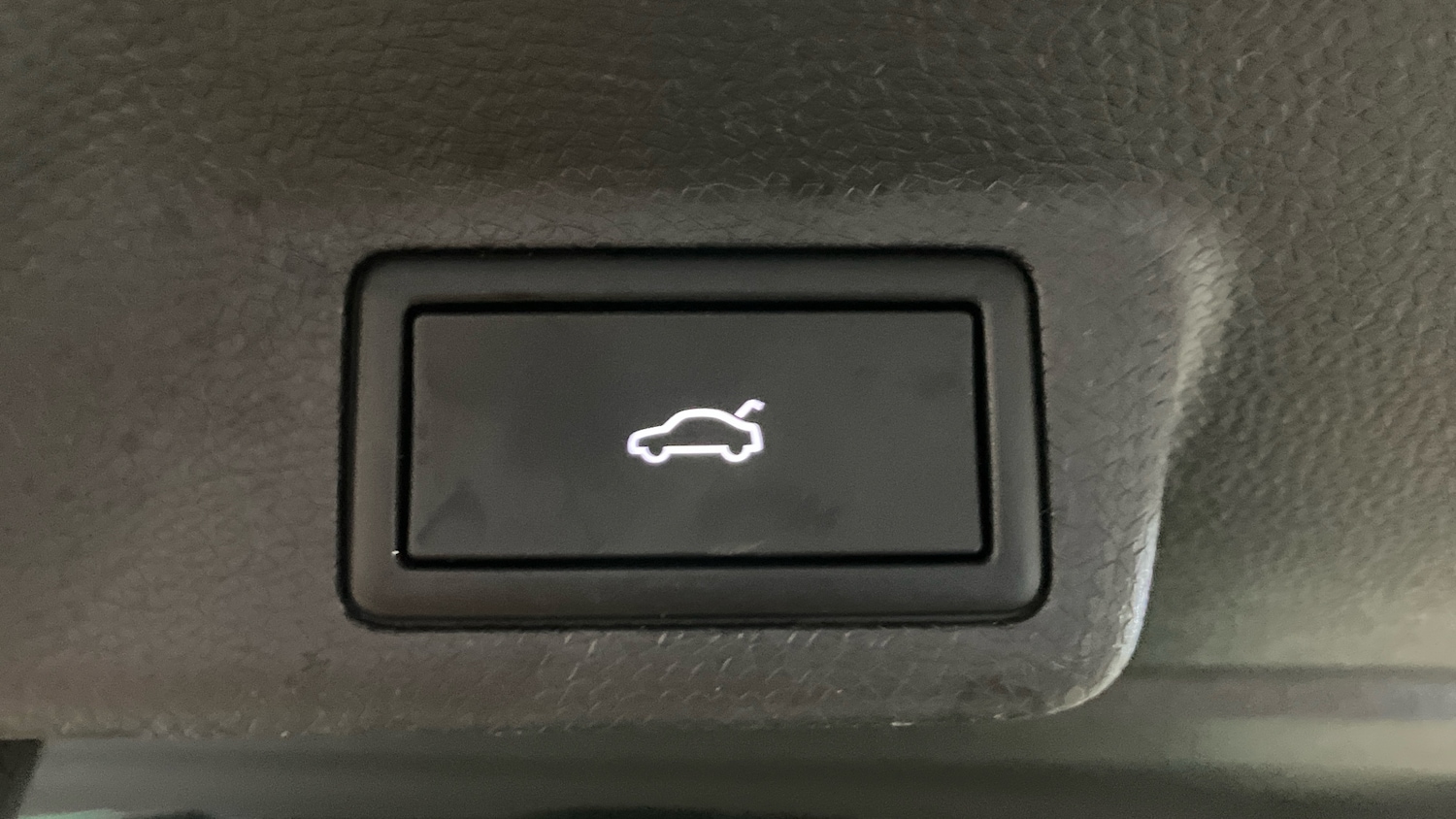 Used Volkswagen ID.Buzz 2025 for sale - 77640472: Photo 37