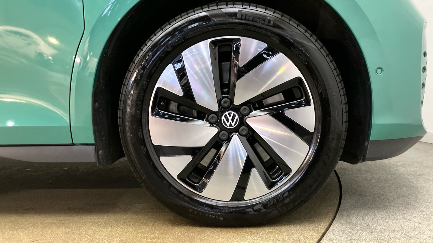 Used Volkswagen ID.Buzz 2025 for sale - 77640472: Photo 5