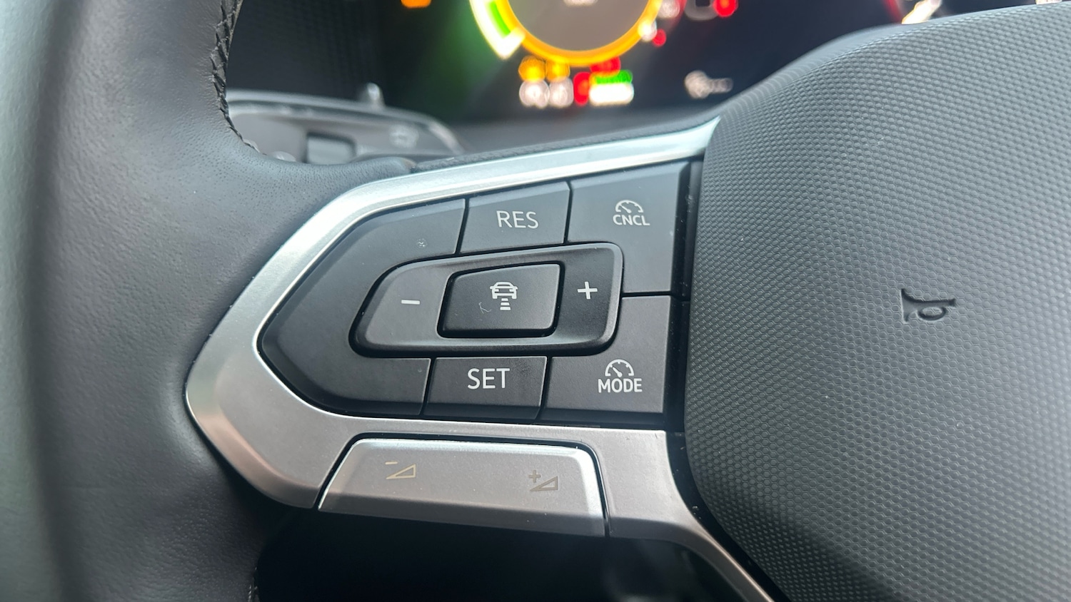 Used Volkswagen Touran 2025 for sale - 77297030: Photo 21