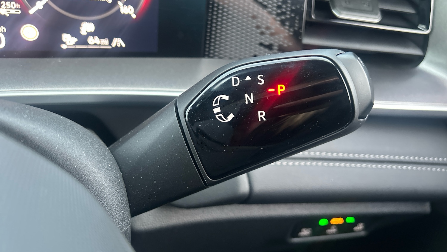 Used Volkswagen Touran 2025 for sale - 77297030: Photo 23