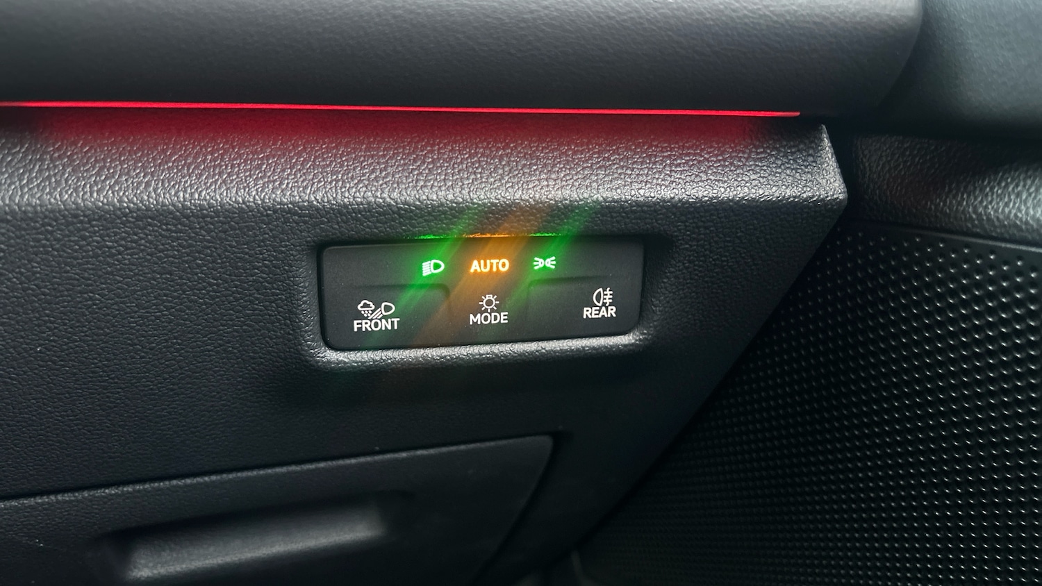 Used Volkswagen Touran 2025 for sale - 77297030: Photo 25