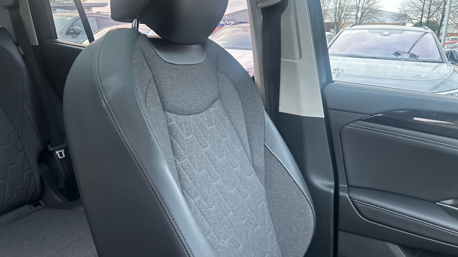 Used Volkswagen Touran 2025 for sale - 77297030: Photo 32