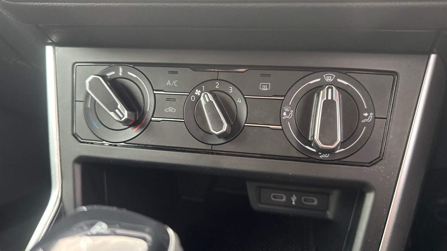 Used Volkswagen Polo 2023 for sale - 76554851: Photo 34