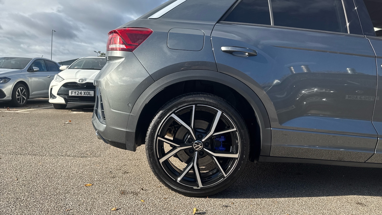 Used Volkswagen T-Roc 2023 for sale - 76355427: Photo 7