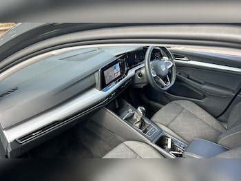 Used Volkswagen Golf 2023 for sale - 78848039: Photo